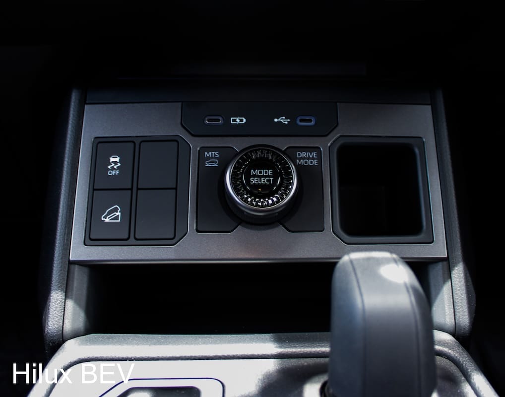 Hilux-BEV-Capability-01
