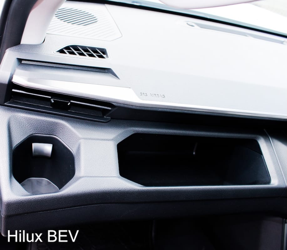 Hilux-BEV-Comfort-02